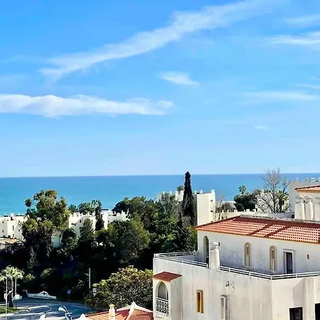 Apartment Vista Mar Piscina