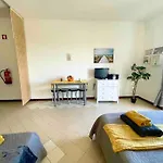 Vista Mar Piscina Apartman *